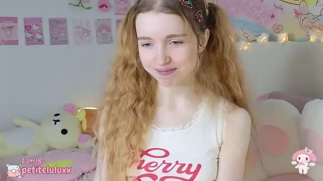 petiteluluxx online show from January 2025 08:56:01 AM