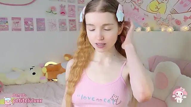 petiteluluxx online show from February 2025 08:54:01 AM