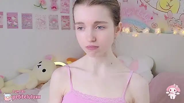 petiteluluxx online show from February 2025 09:10:02 AM
