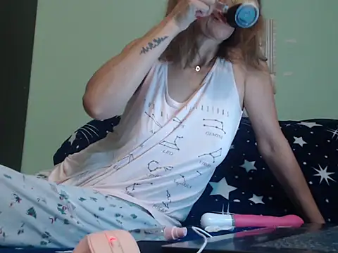 Snapshot of SexyGioconda chatting on February 2025 10:22:01 AM SexyGioconda online show from February 2025 10:22:01 AM