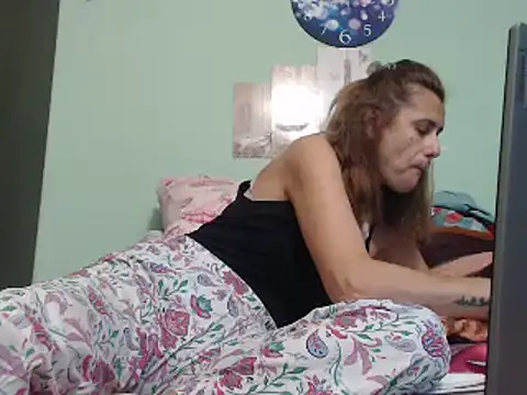 Snapshot of SexyGioconda chatting on February 2025 05:20:02 PM SexyGioconda online show from February 2025 05:20:02 PM