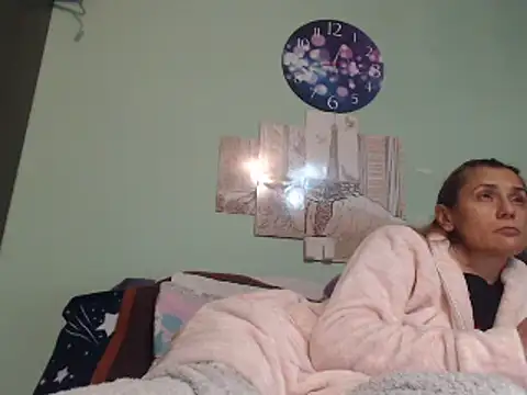 Snapshot of SexyGioconda chatting on March 2025 10:59:01 PM SexyGioconda online show from March 2025 10:59:01 PM