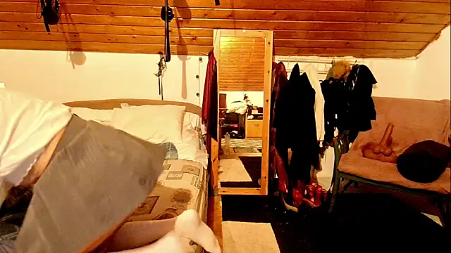 Hot Colettte online show from October 2025 09:47:02 PM