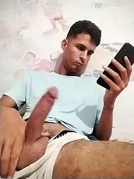 Snapshot of Avelics chatting on March 2025 11:12:02 AM Avelics online show from March 2025 11:12:02 AM