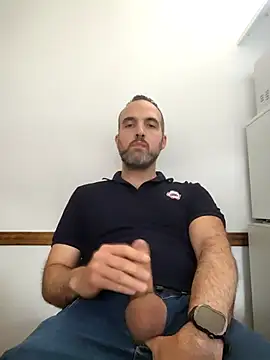 Snapshot of leon3875 chatting on November 2025 03:25:01 PM leon3875 online show from November 2025 03:25:01 PM