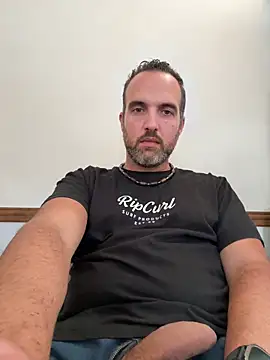 Snapshot of leon3875 chatting on February 2026 05:24:01 PM leon3875 online show from February 2026 05:24:01 PM