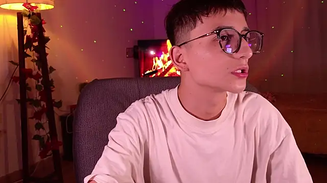 Mr evan1 online show from December 2024 12:12:01 PM