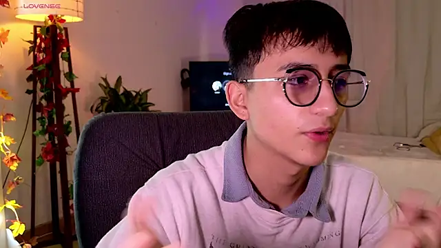 Mr evan1 online show from March 2025 03:39:01 PM