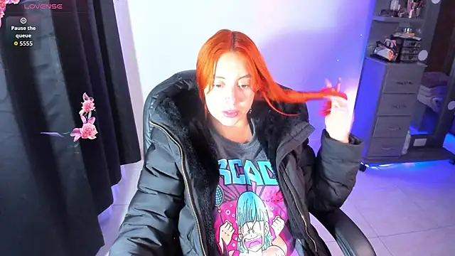 Violetaarey online show from June 2026 03:40:01 AM
