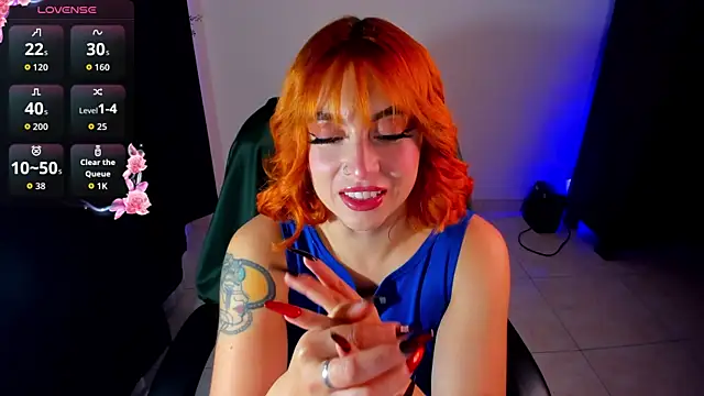 Snapshot of Violetaarey chatting on August 2026 12:10:02 AM Violetaarey online show from August 2026 12:10:02 AM