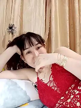 Snapshot of Ana_love2000 chatting on February 2025 04:04:01 PM Ana love2000 online show from February 2025 04:04:01 PM