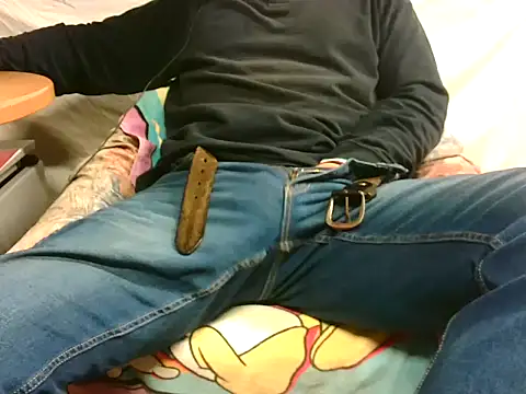 Giulio35 Pika online show from November 2025 03:55:01 PM