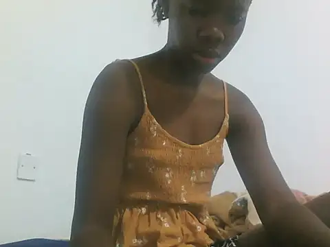 Snapshot of hey_its_andreana chatting on June 2026 08:46:02 AM hey its andreana online show from June 2026 08:46:02 AM
