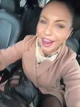 Snapshot of KimKelly13 chatting on January 2026 08:29:02 AM KimKelly13 online show from January 2026 08:29:02 AM