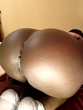 Misskhalifa  online show from March 2026 10:19:02 AM