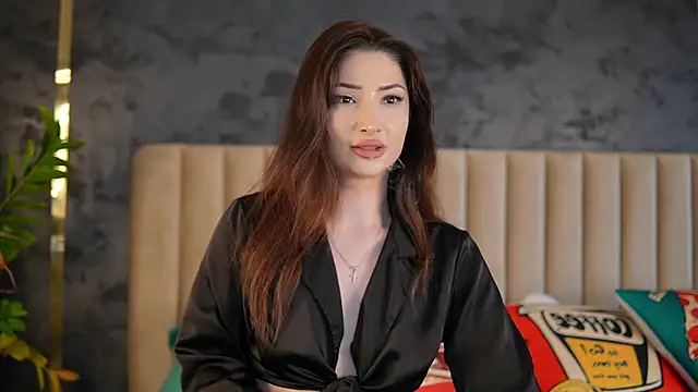 Mayleen x online show from June 2026 01:26:01 PM