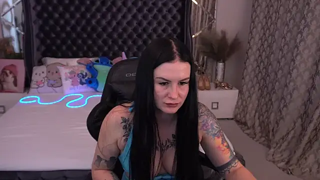 AmberDismond online show from September 2025 01:02:01 PM