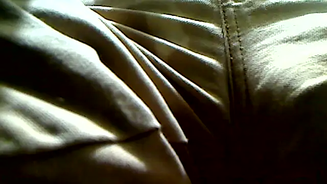 markluvskitty online show from October 2025 12:39:02 PM