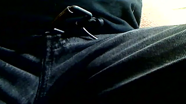 markluvskitty online show from April 2026 12:27:01 PM