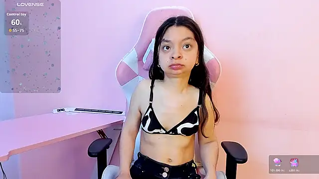 CharlotteMuller online show from November 2025 07:34:02 PM