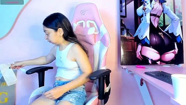 CharlotteMuller online show from February 2026 01:47:01 PM