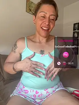 Snapshot of elmarsexydoll chatting on June 2026 05:23:01 PM elmarsexydoll online show from June 2026 05:23:01 PM