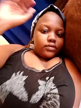 queennapal online show from February 2026 09:54:02 AM