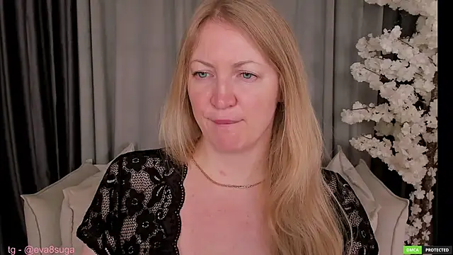 Snapshot of sugamomy chatting on February 2025 12:17:01 AM sugamomy online show from February 2025 12:17:01 AM