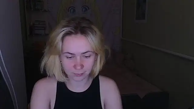 Snapshot of Riley_Roo chatting on April 2026 07:52:01 AM Riley Roo online show from April 2026 07:52:01 AM