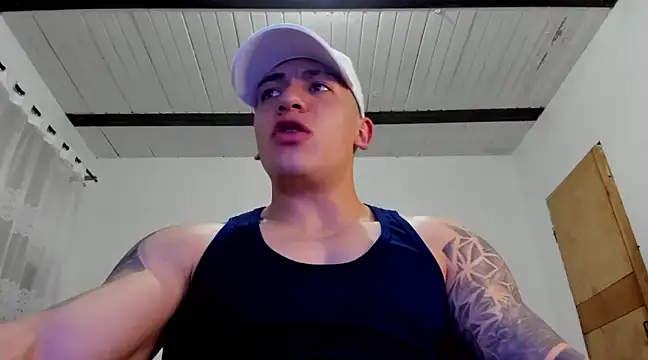 Snapshot of aquiles_51 chatting on December 2024 12:22:01 AM aquiles 51 online show from December 2024 12:22:01 AM
