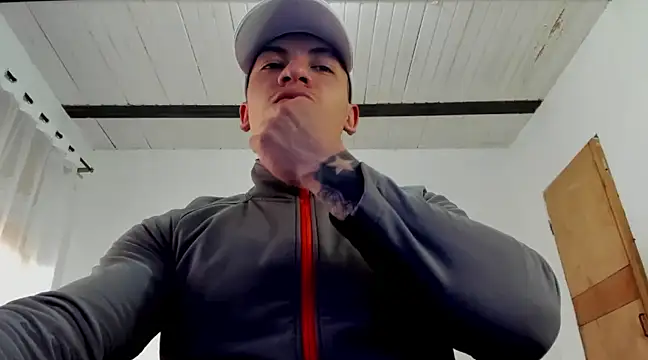 Snapshot of aquiles_51 chatting on January 2025 10:44:02 PM aquiles 51 online show from January 2025 10:44:02 PM