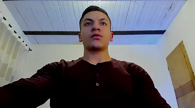 Snapshot of aquiles_51 chatting on February 2025 12:41:01 AM aquiles 51 online show from February 2025 12:41:01 AM