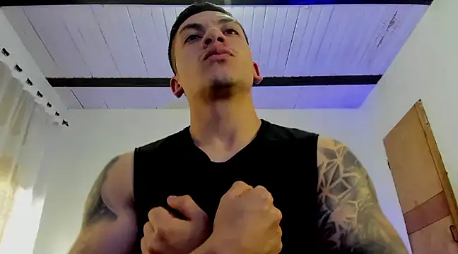 Snapshot of aquiles_51 chatting on March 2025 10:45:02 PM aquiles 51 online show from March 2025 10:45:02 PM
