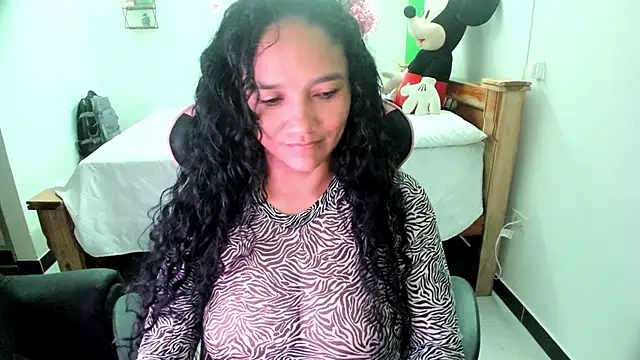 rayza mature 154 online show from October 2025 03:14:02 PM