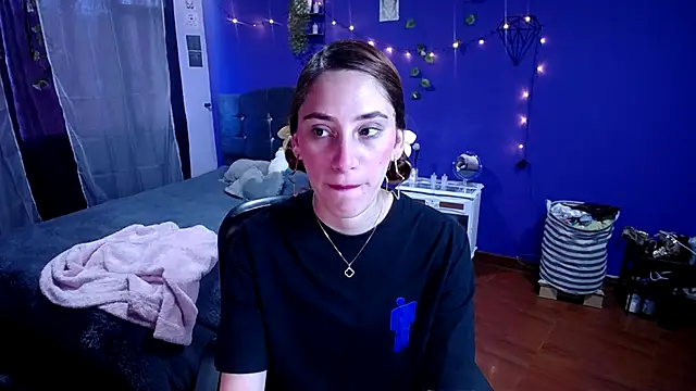 IsaBaileys  online show from September 2025 09:48:01 PM