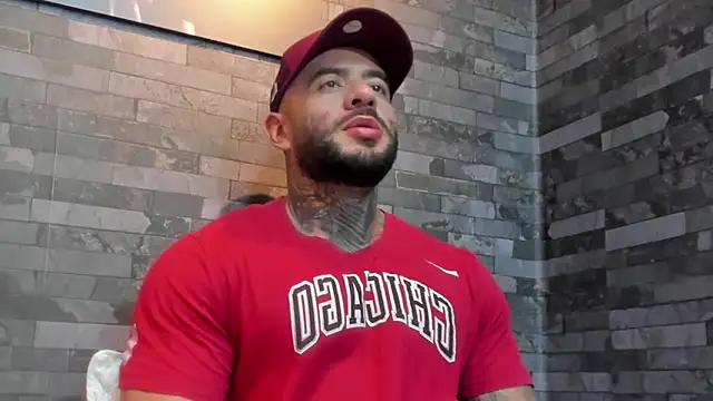 BruceDallas online show from December 2025 12:52:02 AM