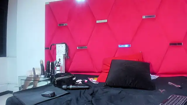 Karoll69  online show from December 2024 10:05:02 AM