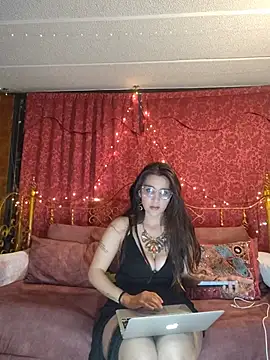 Snapshot of emily_amaya chatting on May 2026 11:34:01 PM emily amaya online show from May 2026 11:34:01 PM