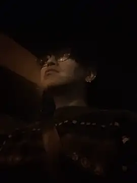 Snapshot of 114514hlove chatting on November 2025 01:00:01 PM 114514hlove online show from November 2025 01:00:01 PM