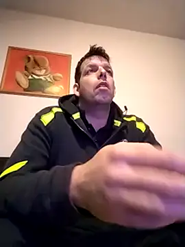 Knuffelstaaf123 online show from January 2025 06:47:01 PM