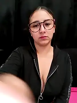 Snapshot of Cute_Penelope chatting on December 2024 11:50:02 AM Cute Penelope online show from December 2024 11:50:02 AM