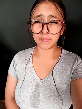Snapshot of Cute_Penelope chatting on February 2025 03:15:02 PM Cute Penelope online show from February 2025 03:15:02 PM