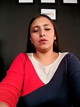 Snapshot of Cute_Penelope chatting on March 2025 03:07:01 PM Cute Penelope online show from March 2025 03:07:01 PM