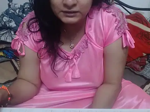 Snapshot of your_love_lucia chatting on September 2025 04:18:01 PM your love lucia online show from September 2025 04:18:01 PM