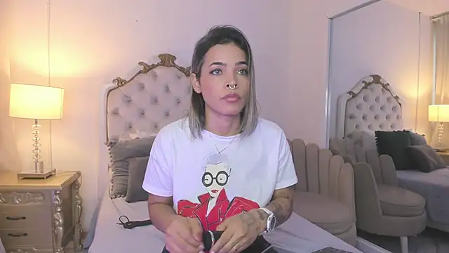 lexa 25  online show from October 2025 12:02:02 PM