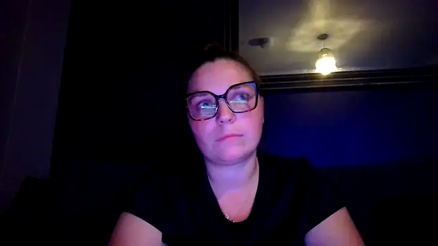 sweetiesophiaUK online show from October 2025 10:05:01 PM