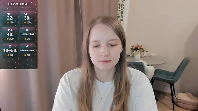 Snapshot of Alyaley chatting on June 2026 10:17:02 AM Alyaley online show from June 2026 10:17:02 AM