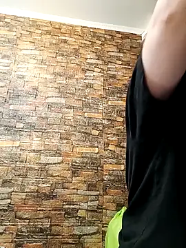 MikySWeet7 online show from April 2026 02:01:02 PM