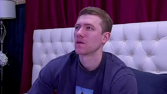 EthanPinkman online show from September 2025 03:56:01 AM