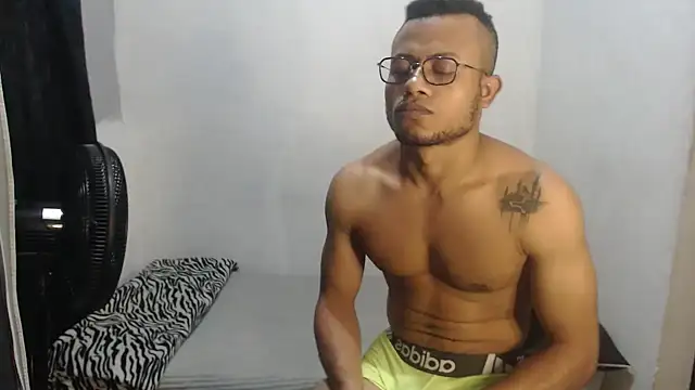 grandominantex1 online show from December 2025 08:08:02 AM